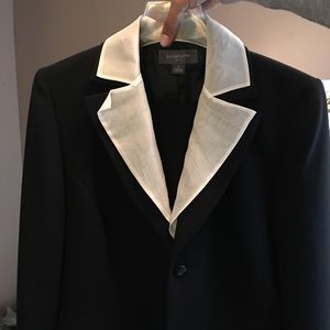Liz Claiborne Two piece suit
